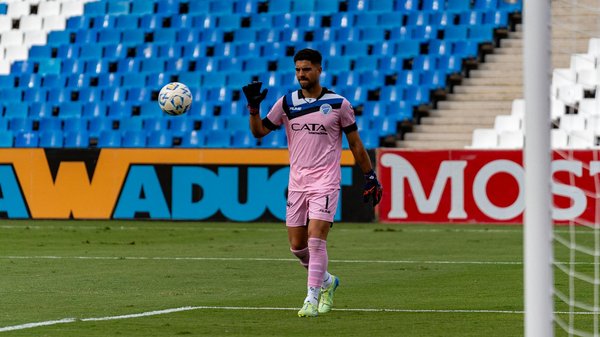 Harnessing mindfulness for peak performance: elevating uk combat sports athletes" competitive edge